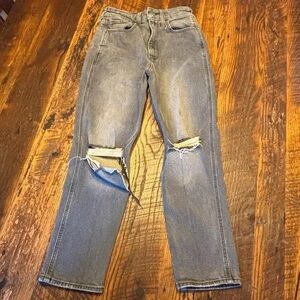 Like NEW!!!  Hollister Ultra High Rise Mom Jean - Gray
Size 0S/W24